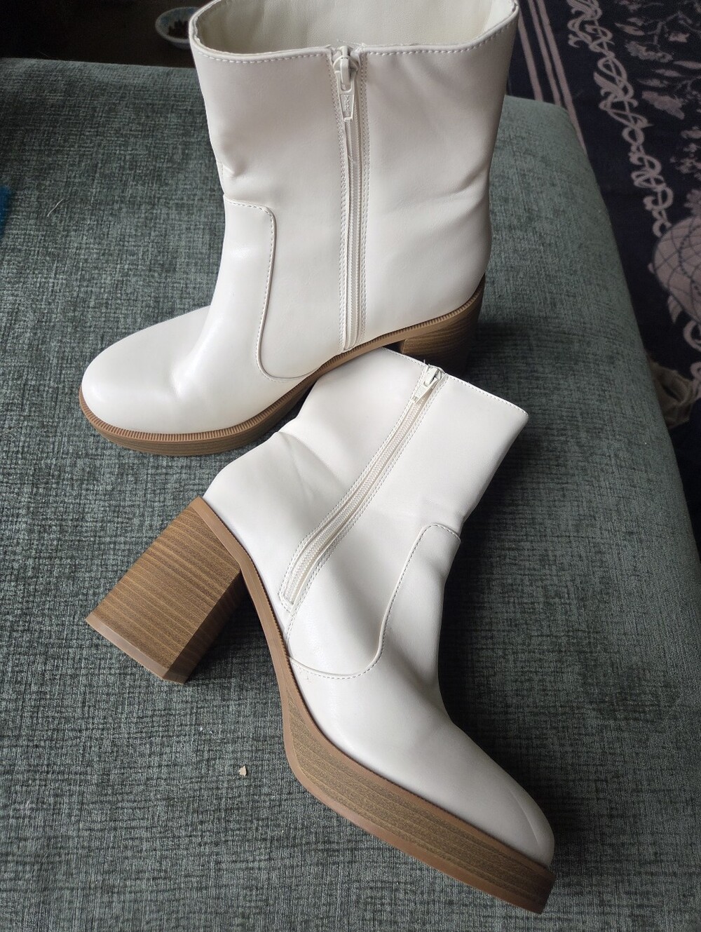 Womens 11 Fall Boots | Cream and wood toned ankle booties
